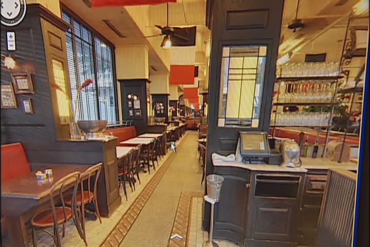 Google Street View moves inside businesses