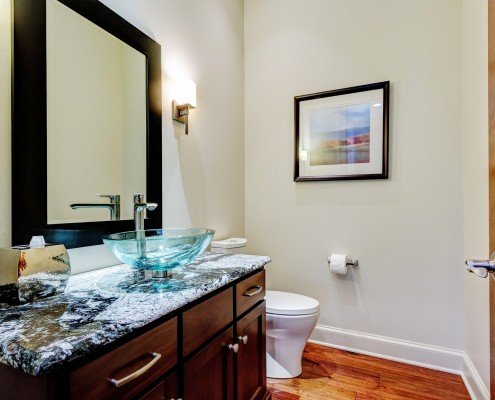 powder room
